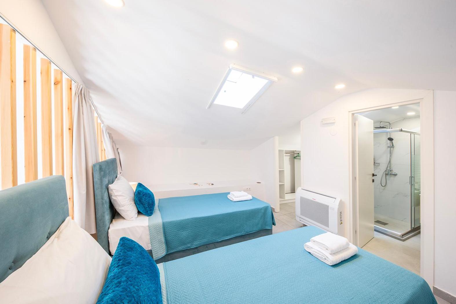 Villa Ami, Roda, Corfu: 10 Guests, Heated Pool, Private Mini Golf, Pool Table & More!! Roda (Corfu) Exterior foto