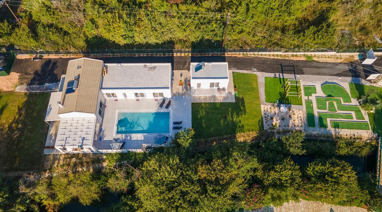 Villa Ami, Roda, Corfu: 10 Guests, Heated Pool, Private Mini Golf, Pool Table & More!! Roda (Corfu) Exterior foto